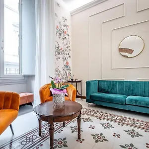 Three Via Roma Apartment